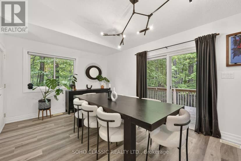 16 Oneida Avenue — photo 15 of 39
