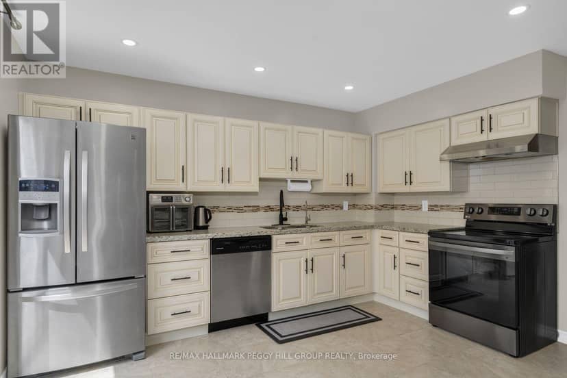 35 Victorway Drive — photo 4 of 18