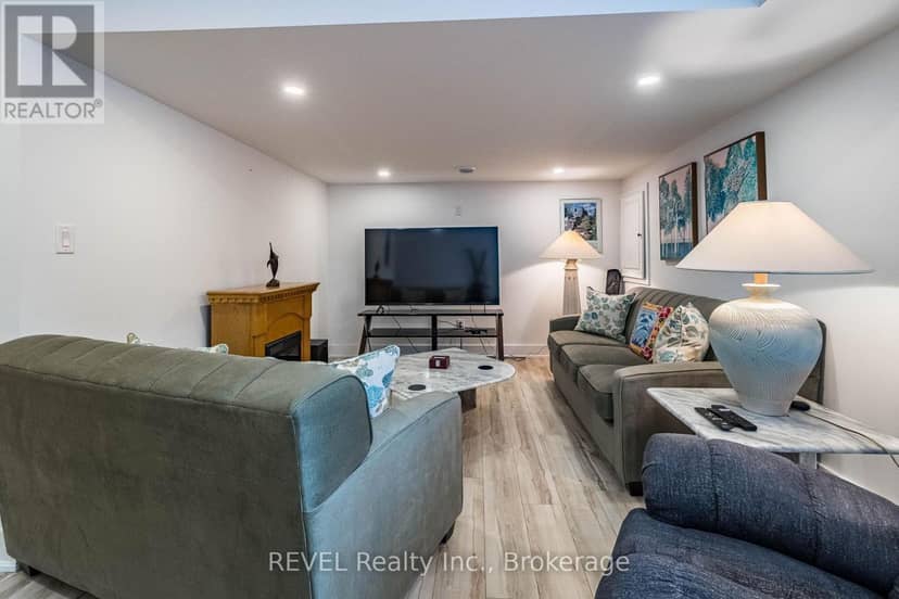 18 Princeton Common Street — photo 32 of 40