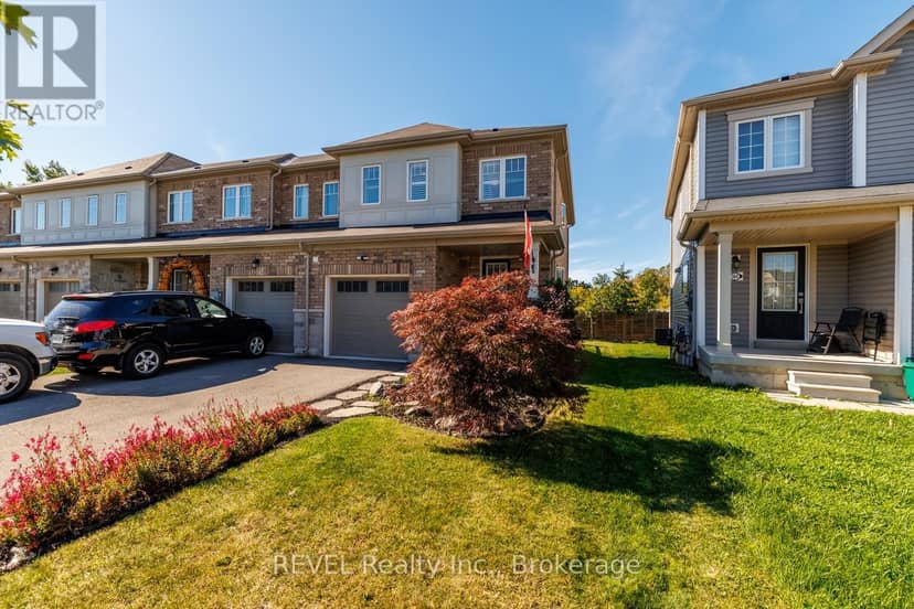 166 Esther Crescent, Thorold, photo 2