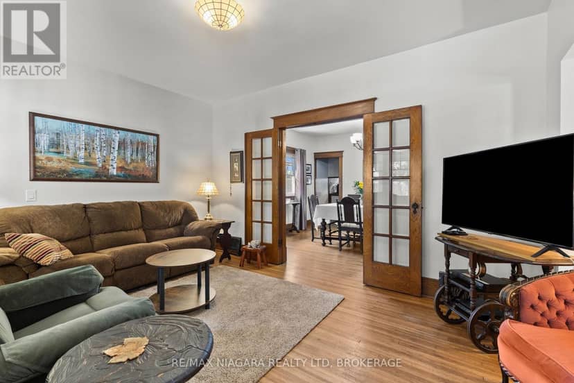 6403 Locus Avenue — photo 10 of 37
