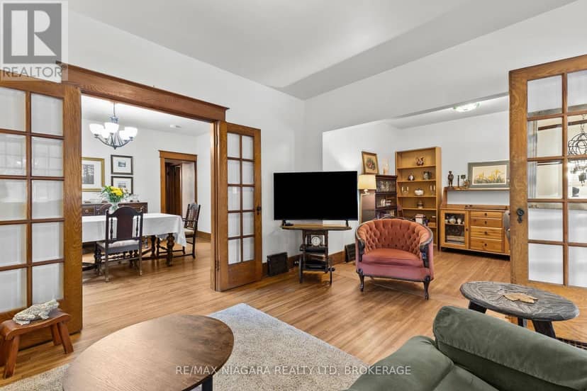 6403 Locus Avenue — photo 11 of 37