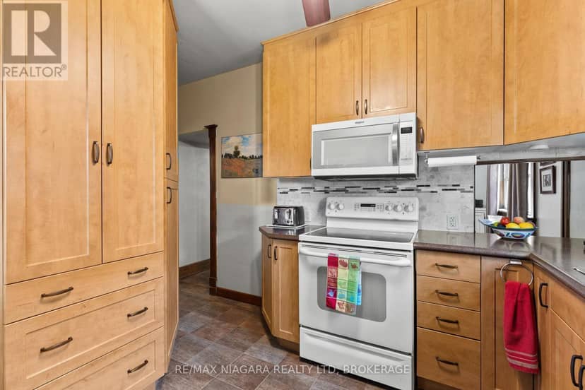 6403 Locus Avenue — photo 17 of 37