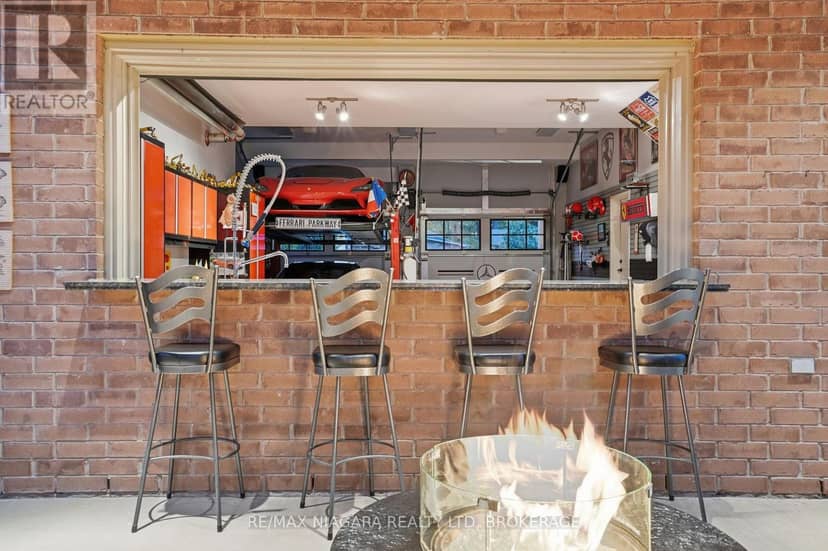 13 Royal Henley Boulevard — photo 32 of 40