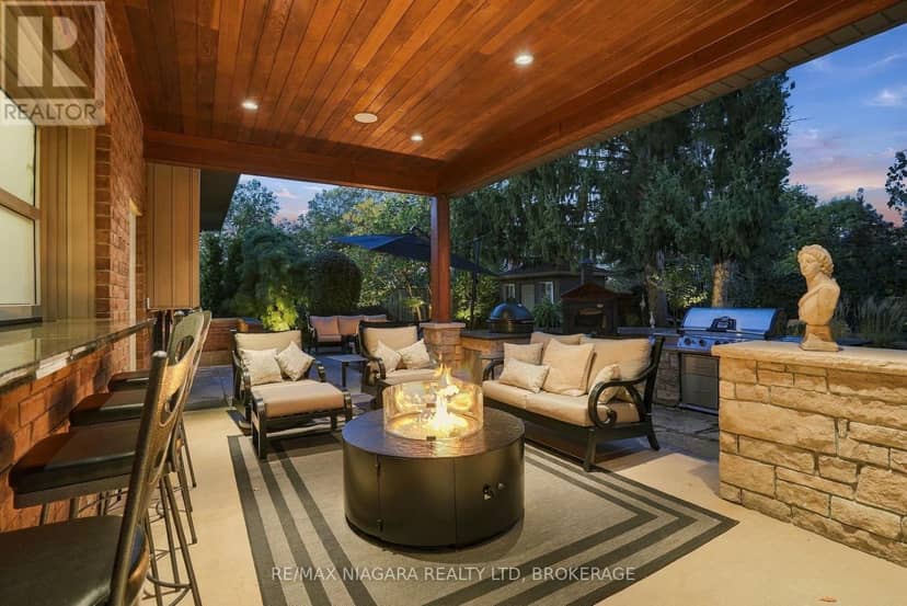 13 Royal Henley Boulevard — photo 38 of 40