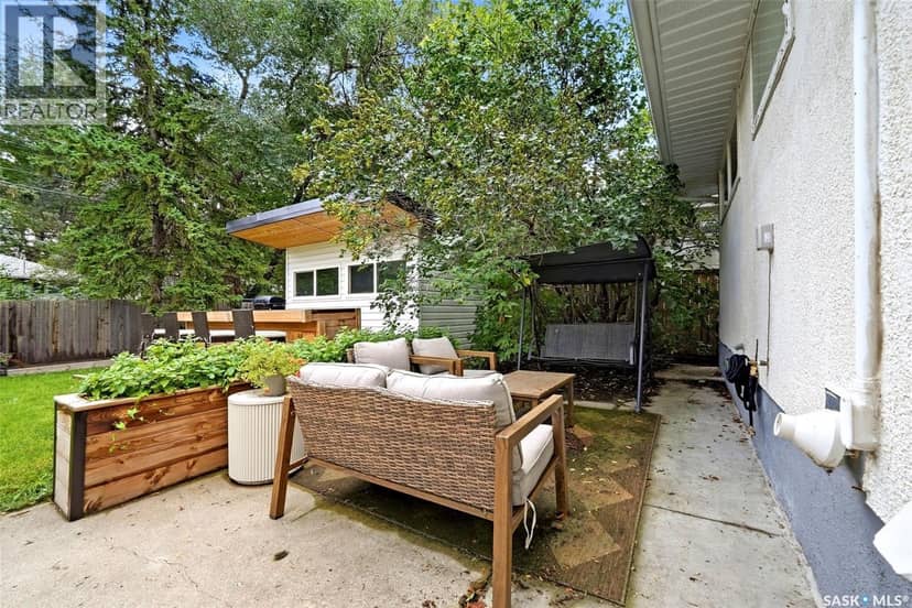 43 Richardson Crescent — photo 37 of 40