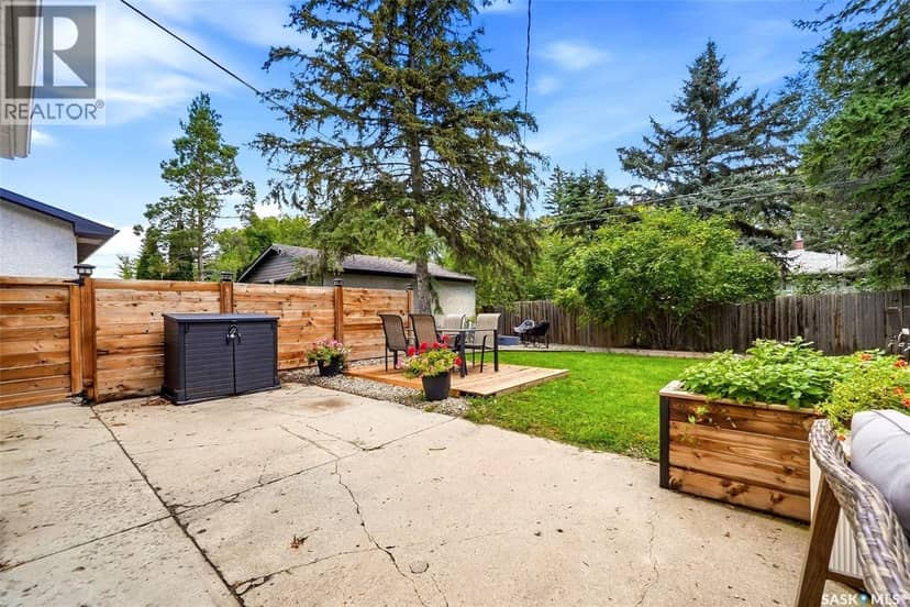 43 Richardson Crescent — photo 38 of 40