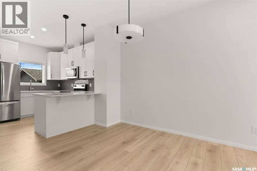7636 Mapleford BOULEVARD — photo 11 of 40