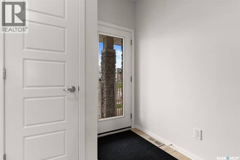 7636 Mapleford BOULEVARD — photo 34 of 40