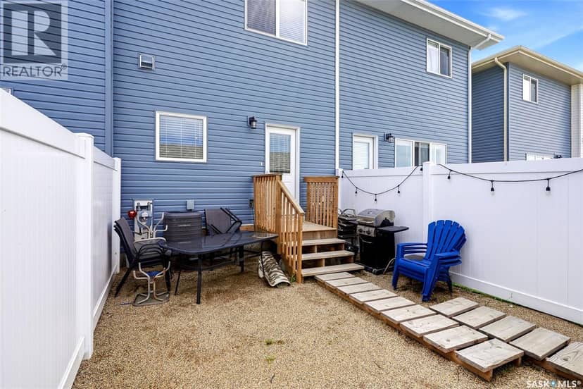 7636 Mapleford BOULEVARD — photo 40 of 40