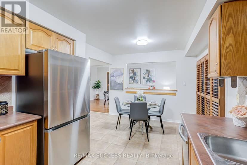 54 Ferncroft Place — photo 18 of 40