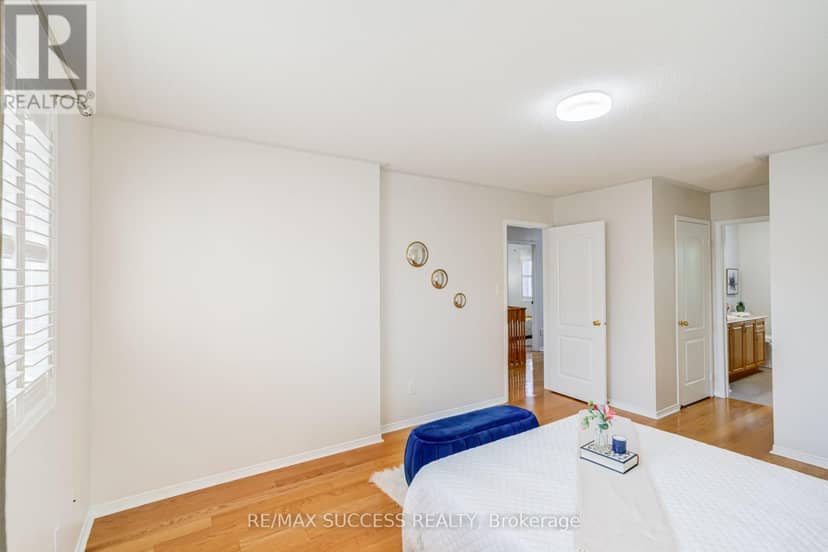 54 Ferncroft Place — photo 26 of 40