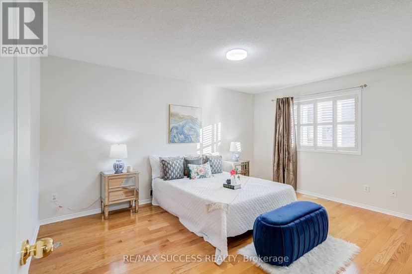 54 Ferncroft Place — photo 34 of 40