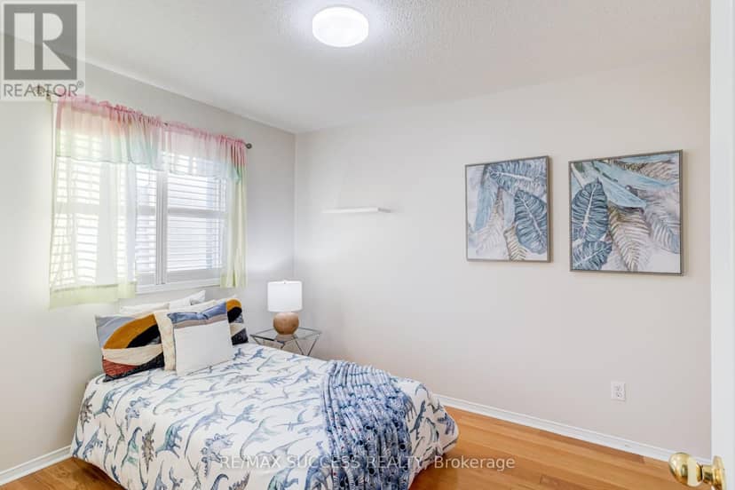 54 Ferncroft Place — photo 37 of 40