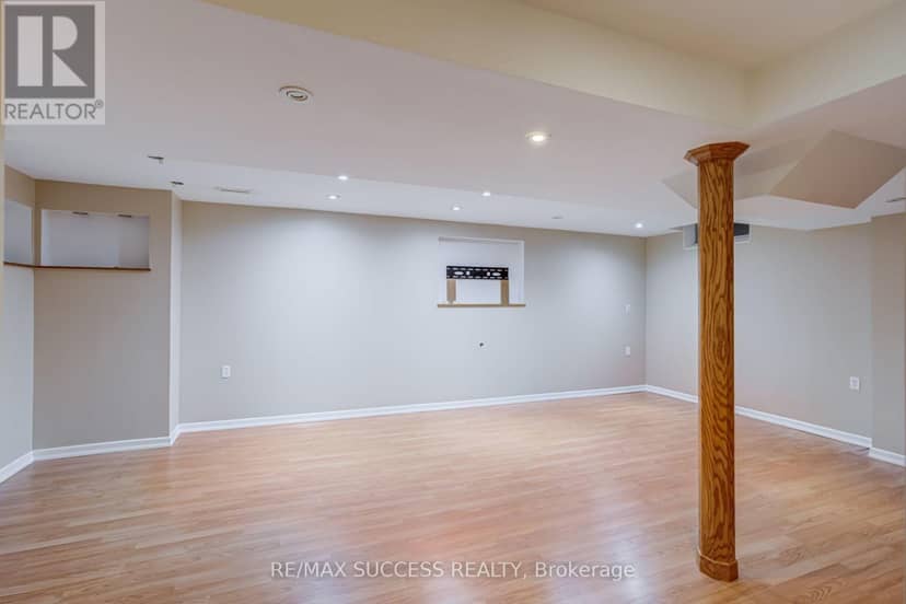 54 Ferncroft Place — photo 40 of 40