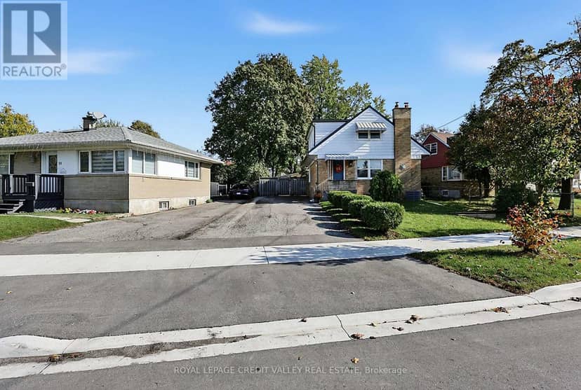 29 Crestview Avenue, Brampton, photo 2