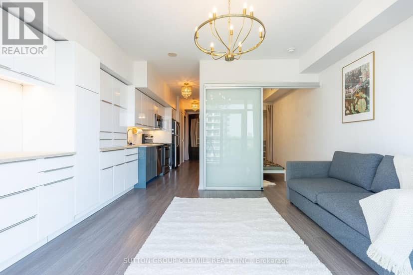 812 - 105 The Queensway, Toronto, photo 6