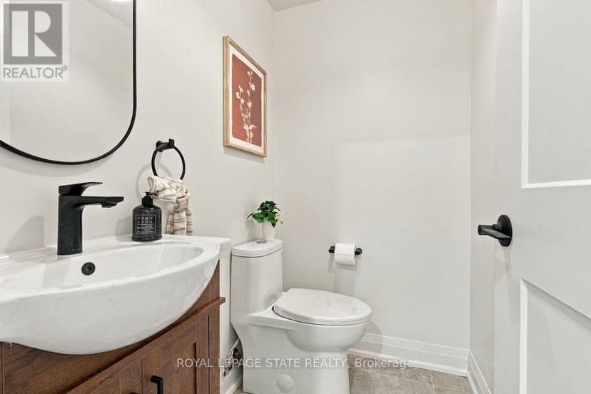 44 Viewcrest Circle, Toronto, photo 4