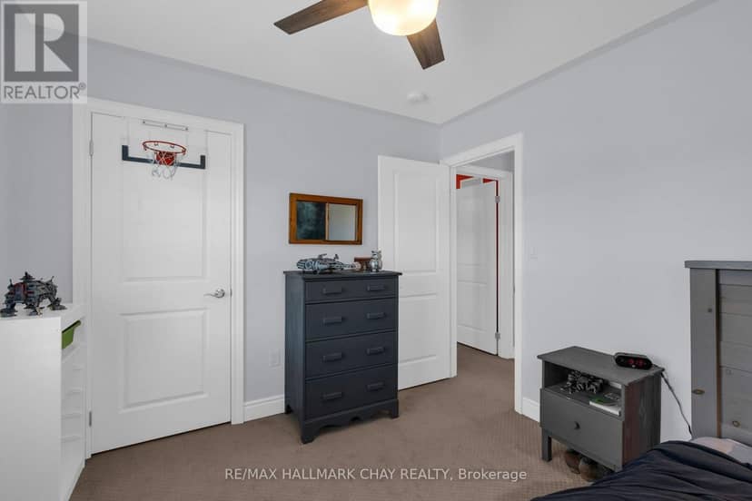 37 Nelson Street — photo 32 of 40