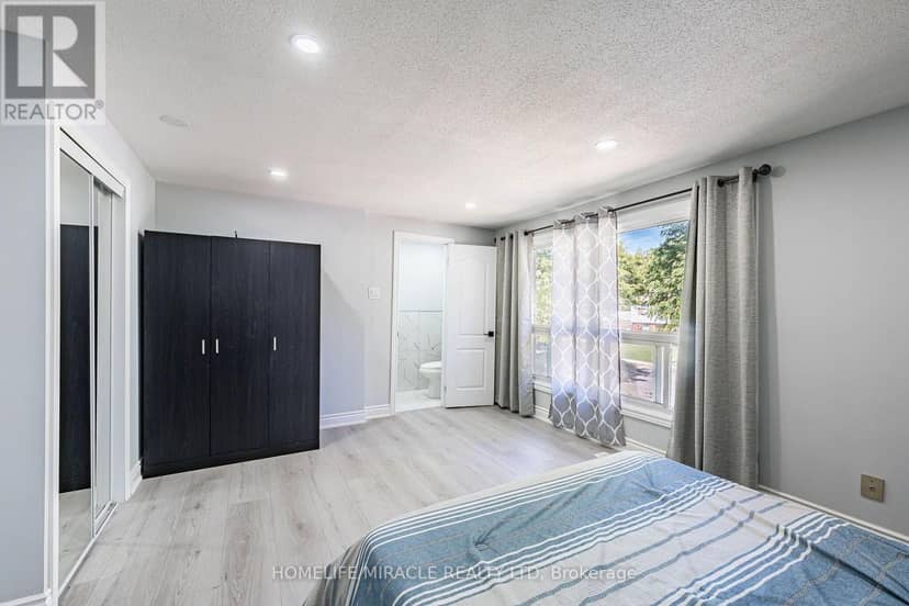 B - 425 Dunvegan Drive — photo 23 of 40