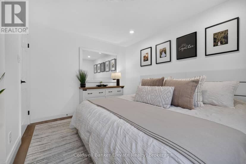 111 Kingswood Drive — photo 38 of 40