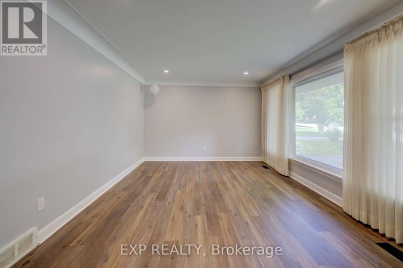 244 Royal Street — photo 4 of 40