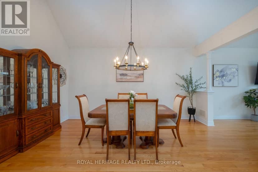 4 Fenton Lane — photo 16 of 38