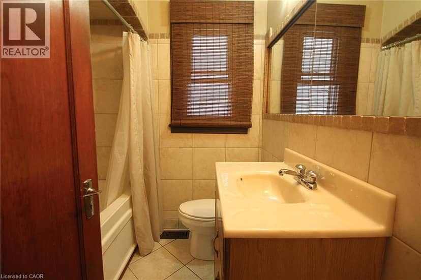 35 BARONS Avenue S — photo 11 of 27