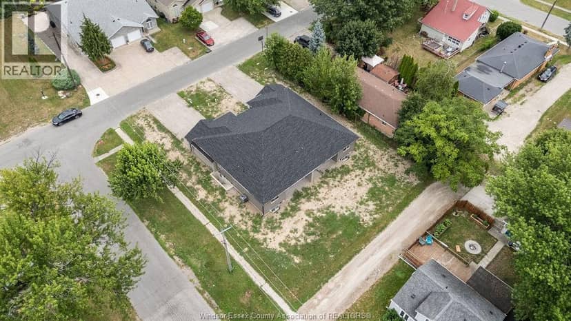 476 Railway Avenue — photo 21 of 22