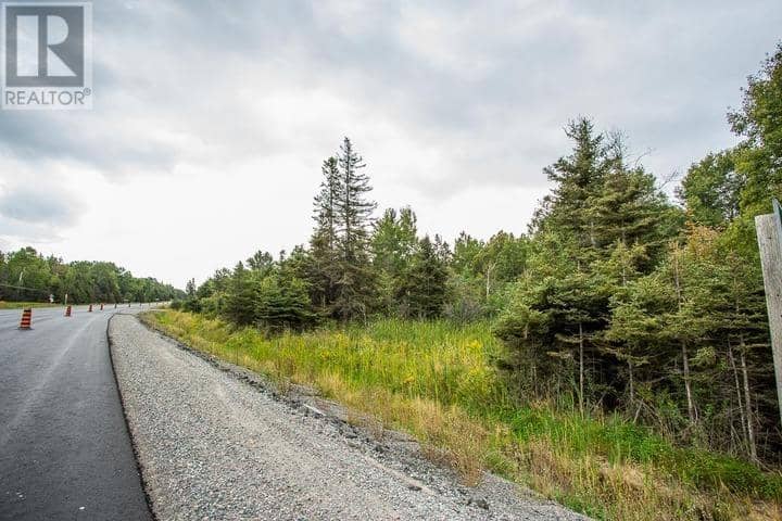 Trunk Road at Highway 17 East, Huron Shores Township — photo 22 of 40