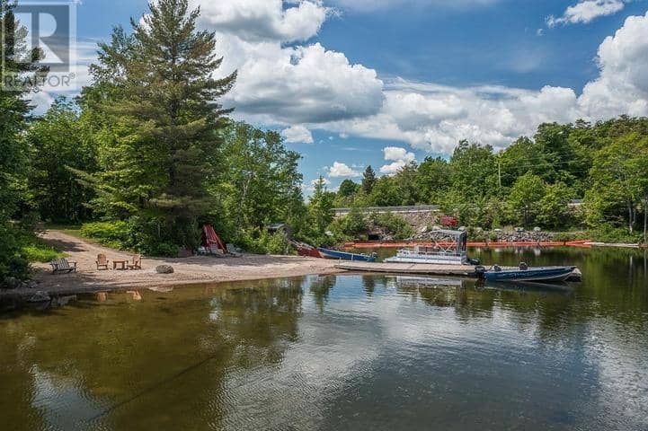 6688 Highway 129 — photo 7 of 40