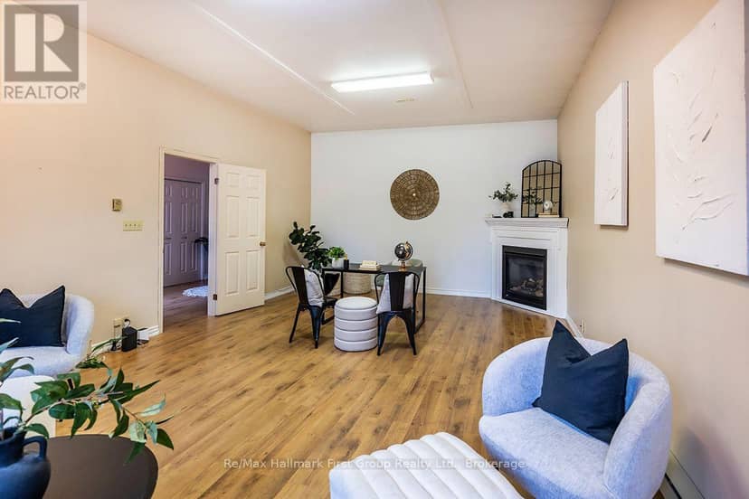 359 Sexton Street — photo 11 of 20