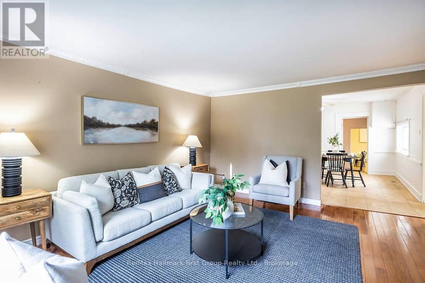 359 Sexton Street — photo 9 of 20