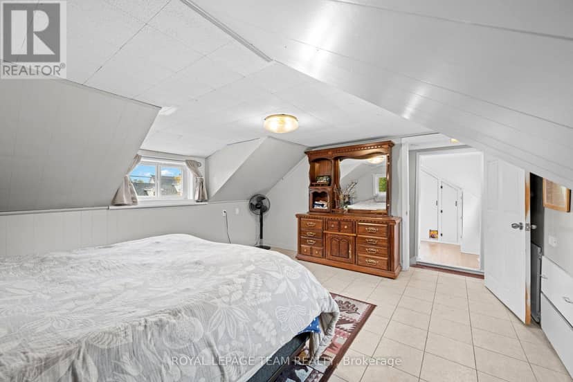 4122 Broadway Street — photo 26 of 36