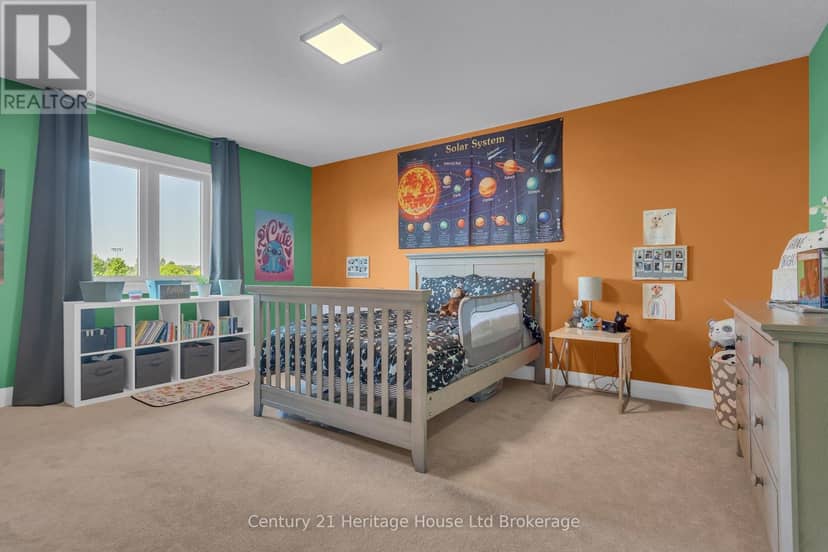 18 Thompson Court — photo 30 of 40