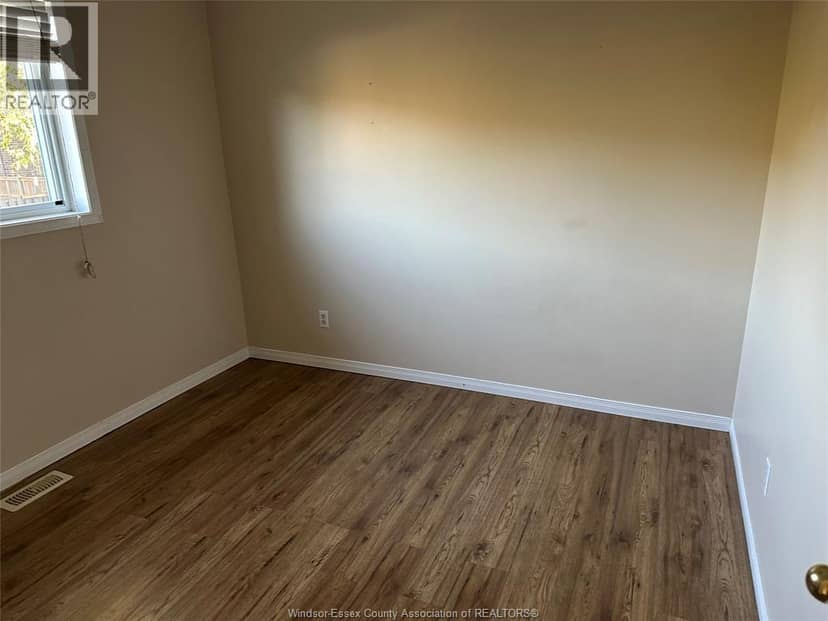 447 Merrill Avenue — photo 14 of 27