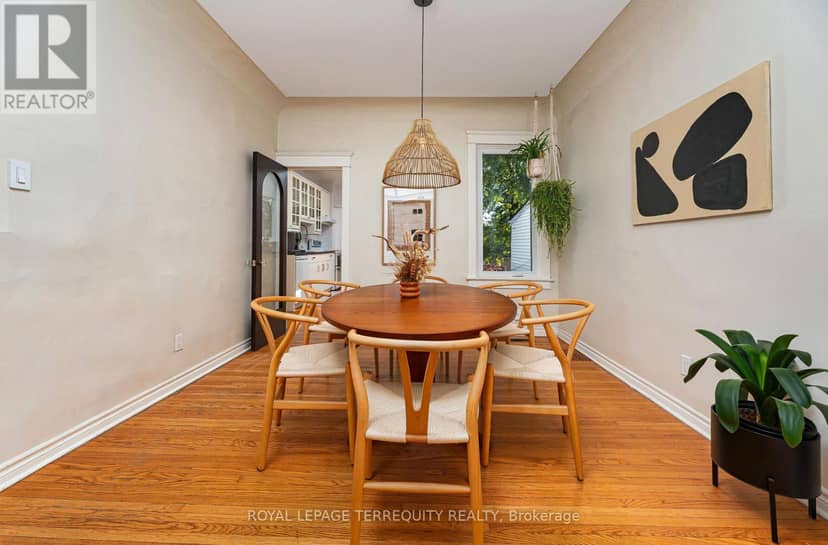 45 Dingwall Avenue — photo 9 of 35