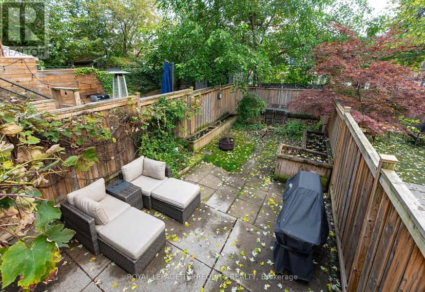 45 Dingwall Avenue — photo 34 of 35