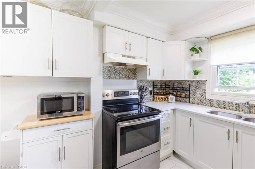 1725 ERNEST Avenue Unit# 108 — photo 10 of 24