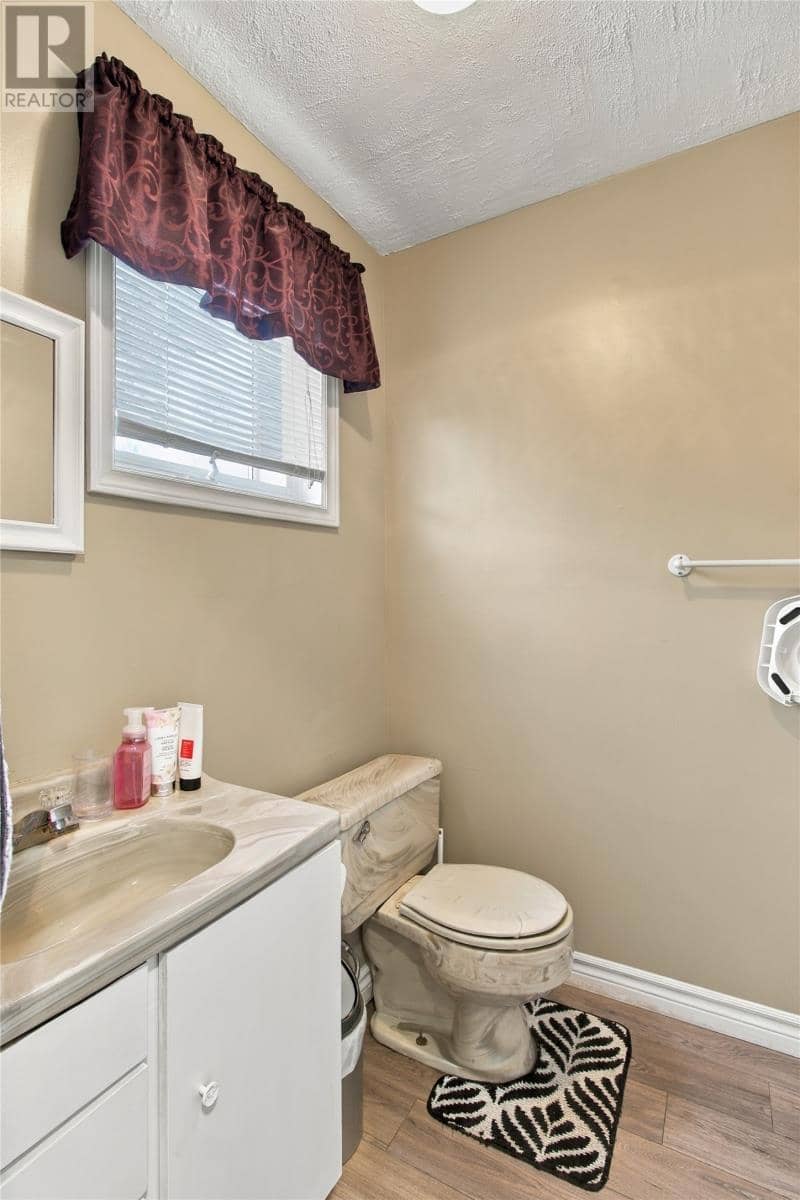13 Penmore Drive — photo 19 of 31