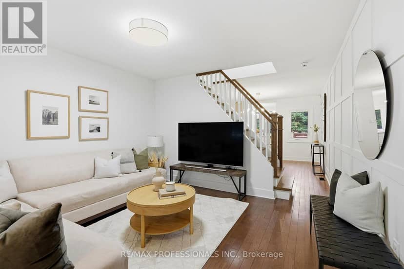 81 Alton Avenue — photo 2 of 40