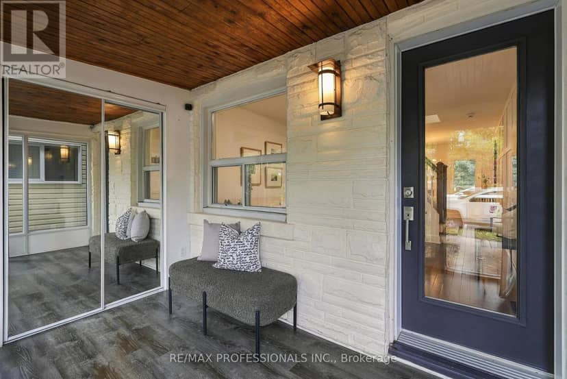 81 Alton Avenue — photo 7 of 40