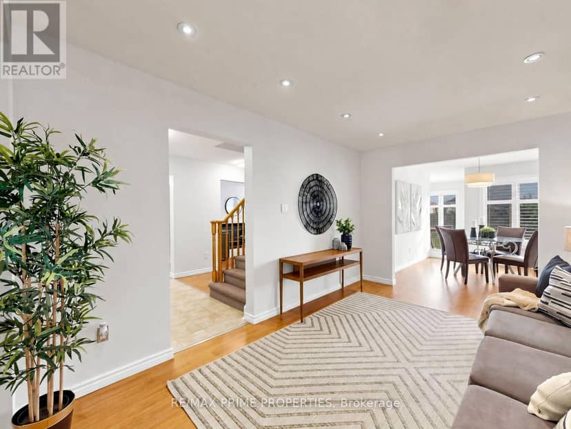 29 Redmond Drive, Ajax, photo 6