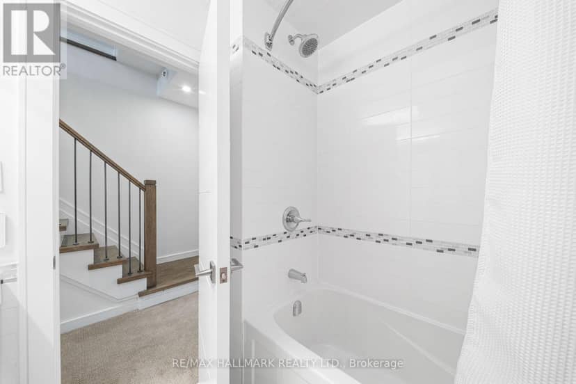 9B Linton Avenue S — photo 37 of 40