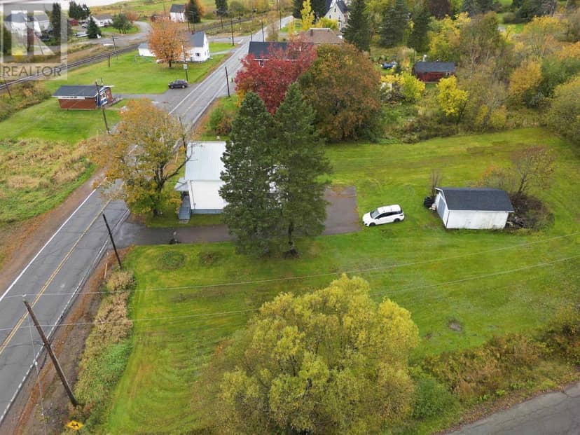 3106 Highway 302 — photo 11 of 40