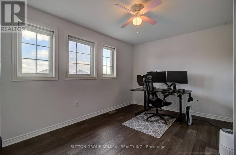 40 Metcalfe Drive — photo 18 of 29
