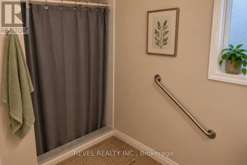2752 Bur Oak Avenue — photo 24 of 27