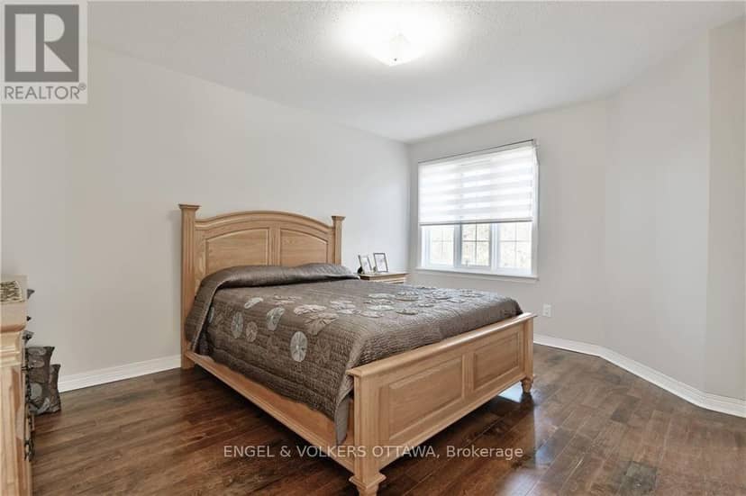 13 Picasso Drive — photo 16 of 21