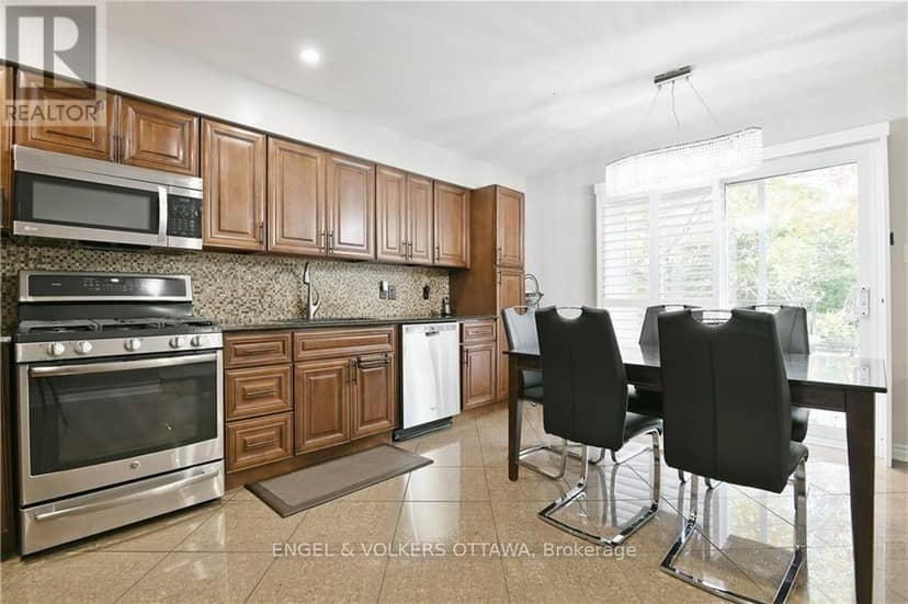 13 Picasso Drive, Ottawa, photo 8