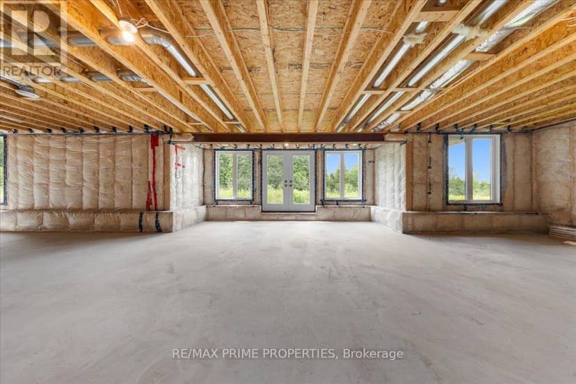 465 Pioneer Road — photo 34 of 40